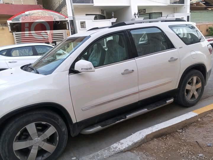 GMC Acadia